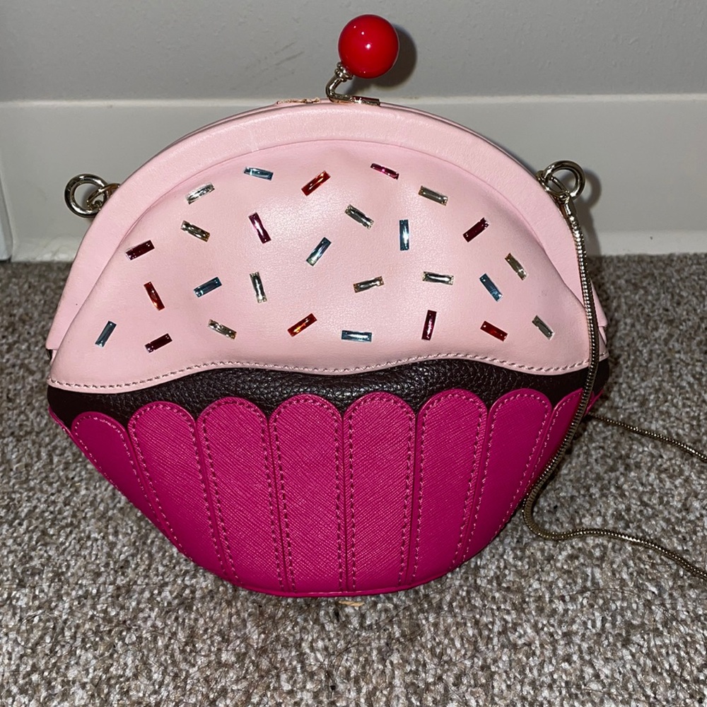 Kate Spade Cupcake bag 🧁